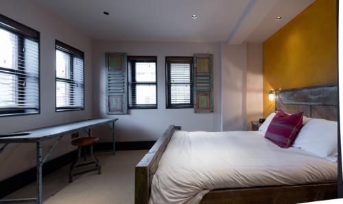 The-Charter-House-Full-res-5791