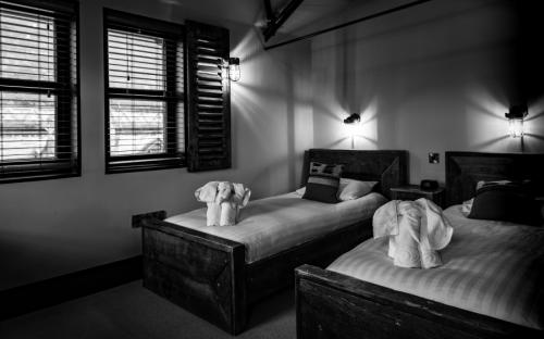 The-Charter-House-Full-res-5855